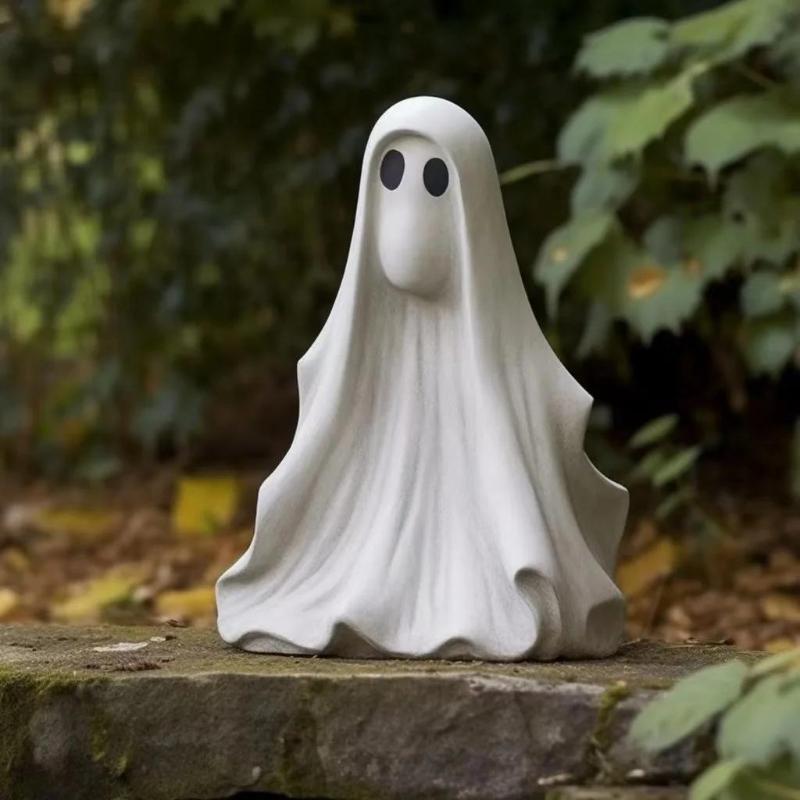 New Halloween White Clothed Ghost Garden Sculpture Outdoor Ghost Face Doll Decoration Cute Ghost Garden Decoration Resin Crafts