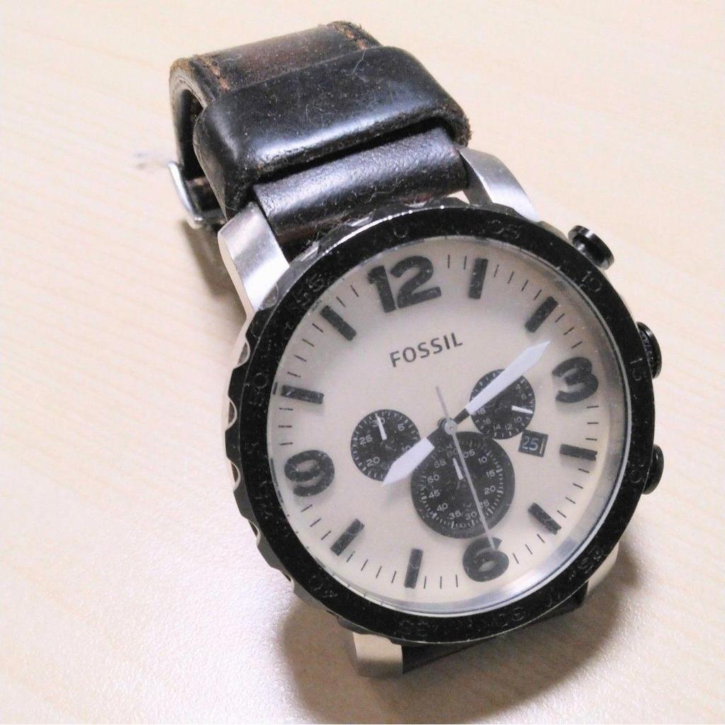 Used [Price Reduction] FOSSIL Chronograph Men's Watch White Dial Out of Battery JR1390