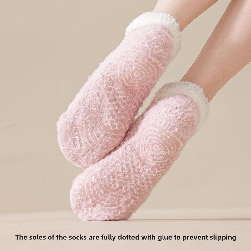 Winter and Autumn Thick and Warm Floor Socks - Synthetic Felt Short Sleeve Anti-Slip Socks In Colorful Design - Non-Fluffy and Suitable for Sleeping