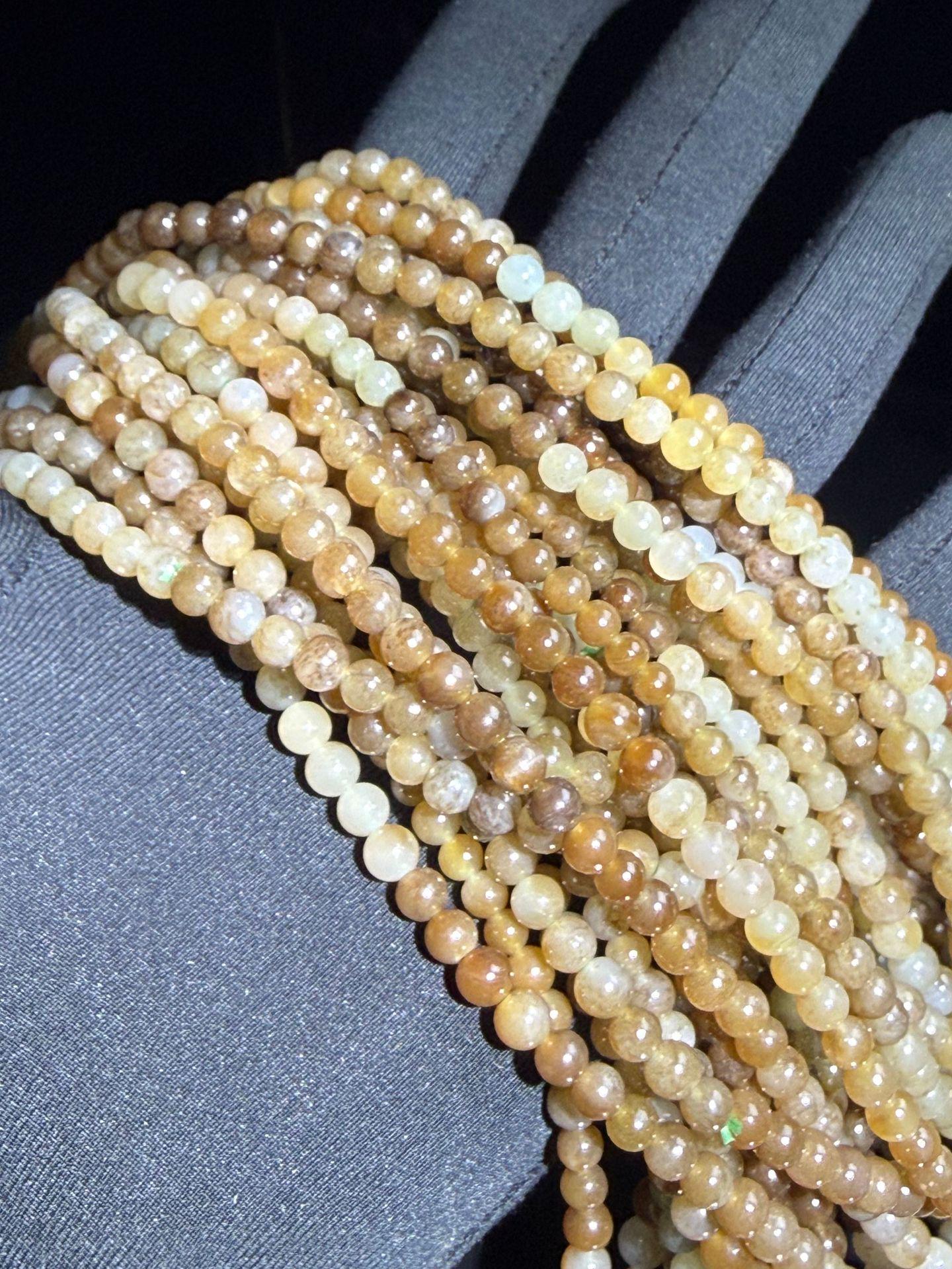Hetian Jade Gradient Triple-Circle Bracelet with Natural Round Beads