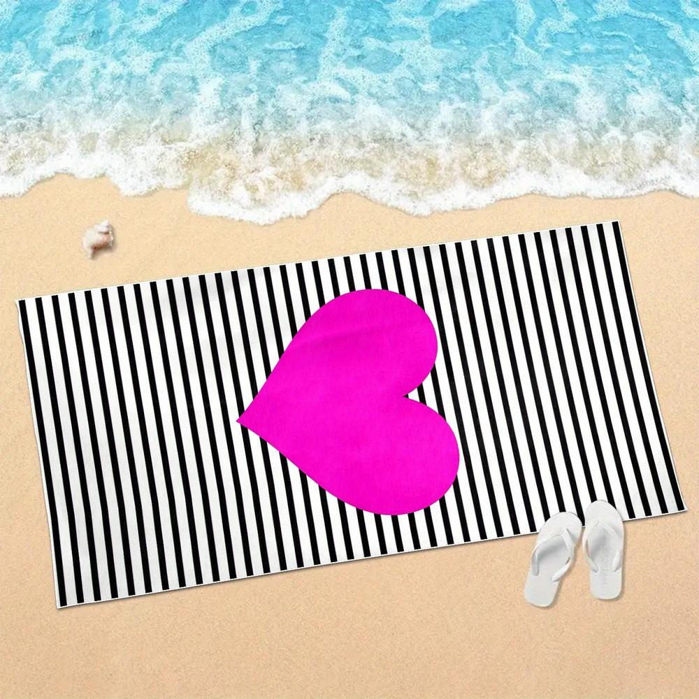 Striped Hot Pink Heart Beach Towel Patterned Sunscreen And Windproof Suitable For Swimming Pool Camping Travel Blanket