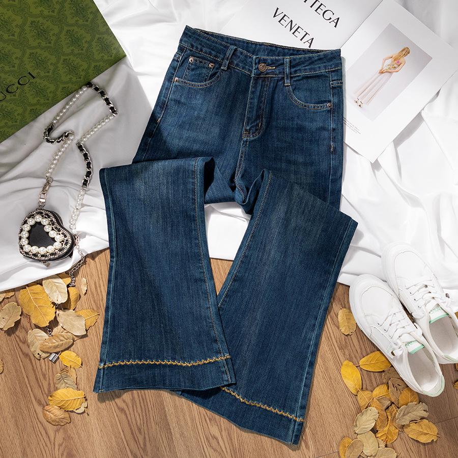Petite Women s Embroidered Flared Jeans – Autumn/Winter, Slim-Fit, Fashionable Micro-Flare Pants 2XL