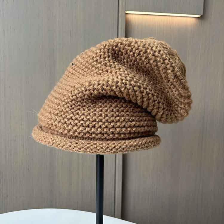 Curled Edge Piled Hat Women'S Autumn And Winter Big Head Circumference Confinement Cold Hat Showing Small Face Warm Knitted Wool Hat