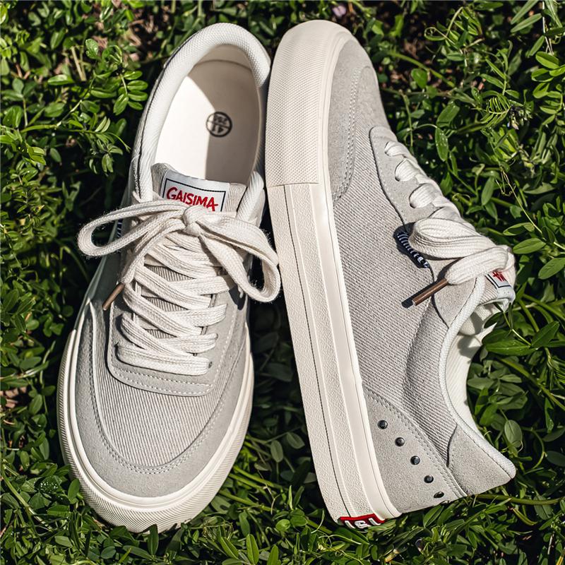 New Men's Classic Four Seasons Fashion Canvas Low Top Skateboarding Shoes Comfortable Soft Sole Sneakers