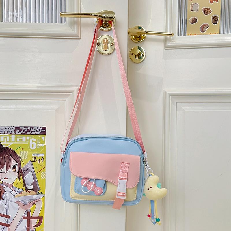 

New high-value girl mobile phone bag casual and light go out cute student versatile messenger bag single package