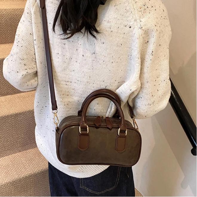 New Fashionable Classic Style Square Shoulder Crossbody Bags Solid Zipper Popularity Sense of Luxury Handbags for Women 2025