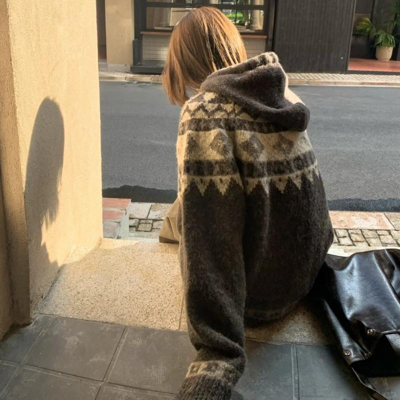 New Autumn and Winter Cashmere Hooded Cardigan Sweaters Women Fashion Thickened Long Sleeve Women's Cardigans Jacket Vintage Loose Lady Sweater 25418