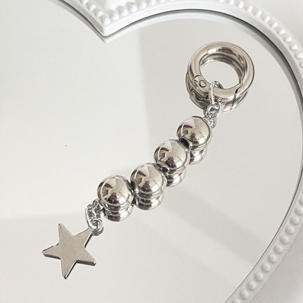 Y2K Keychains Round Bead Pentagram Metal Key Ring for Women Men Wind Rock Punk Star Pendant Key Chain Handbag Decoration Jewelry