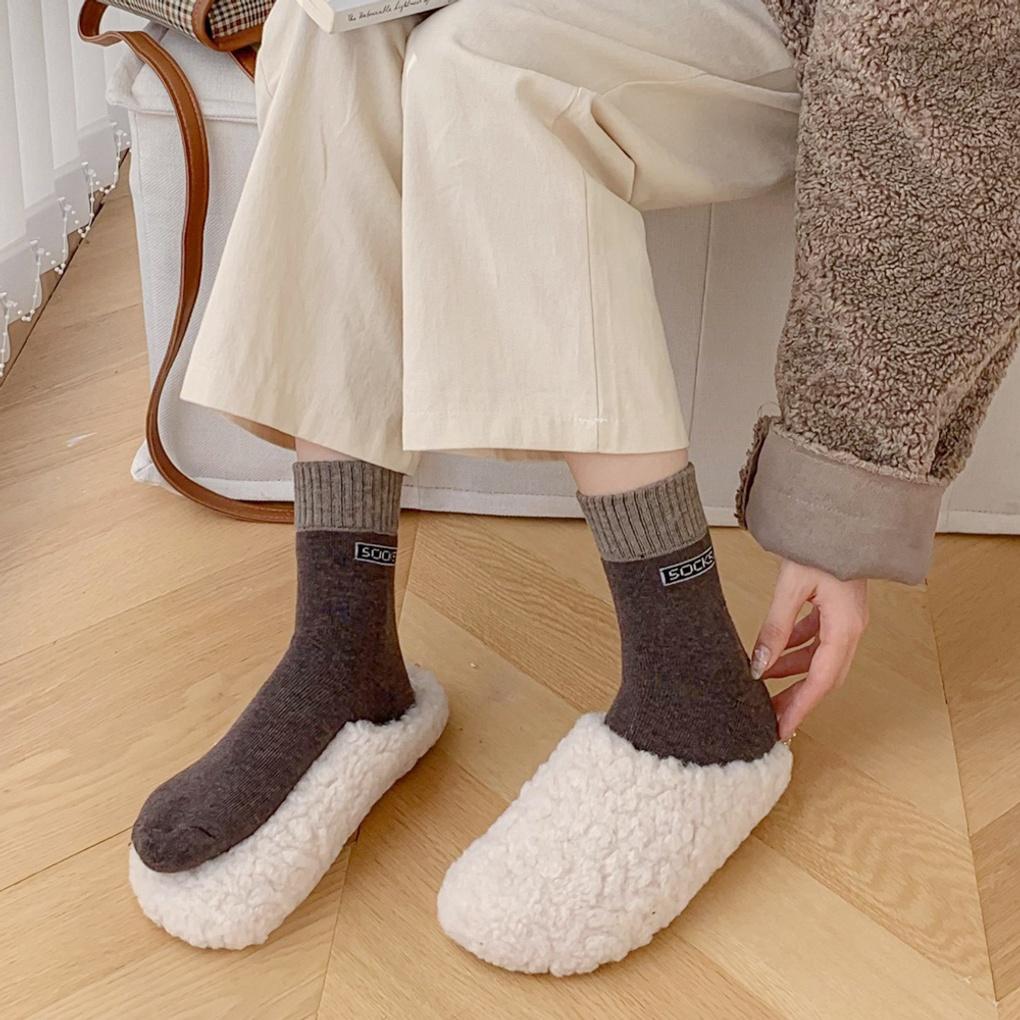 10 Pairs of Women's Lettering Knit Banded Socks