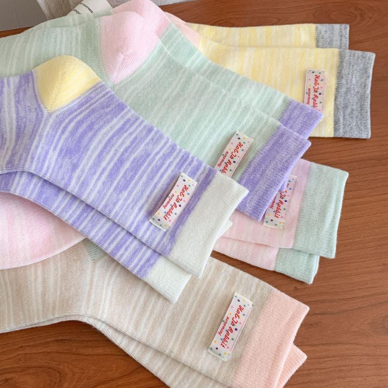 Women's Autumn New Fashion Design Mid - Tube Cotton Socks