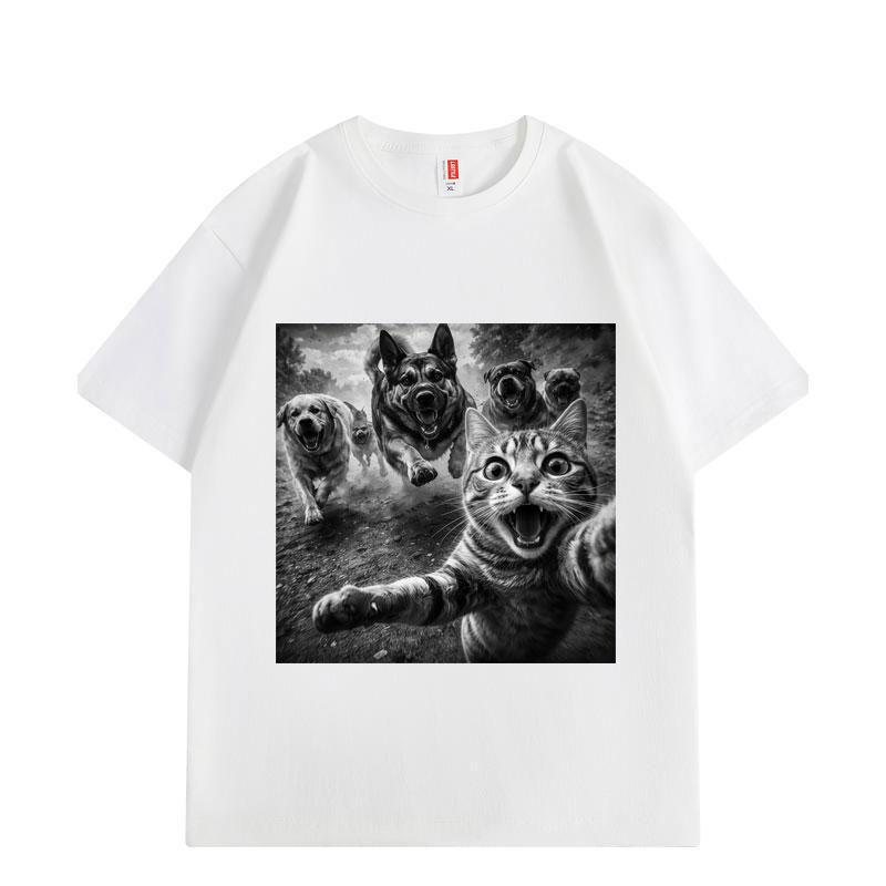 Funny Dog Chase Cat Meme Graphic T Shirts Men Wmen Fashion Vintage Short Sleeve T-shirt Summer Casual Cotton T-shirts