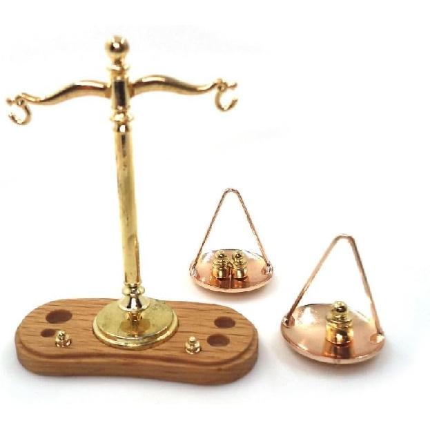 Leadigol Miniature Metal Vintage Balance Scale, 5.2x4.2x2cm Mini Balance Justice Law Scale Figurine, 1: 12 Scale Mini Simulation Justice Scale Model