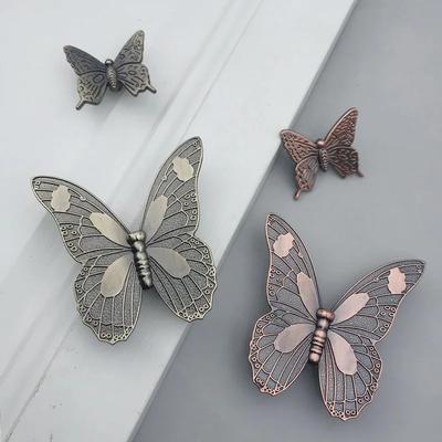 1 pièce Poignée de Meuble Papillon 3D Vintage Alliage de Zinc Rétro Boutons de Tirage pour Porte d'Armoire de Cuisine Tiroir Armoire Meuble Décoratif