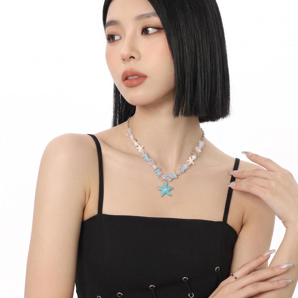 Women's Blue Starfish Pearl Necklace - Dopamine Beaded Clavicle Chain In Titanium Steel, Perfect for Seaside Vacations