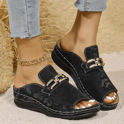 Women's Slippers Summer New Metal Button Slides Shoes Wedge Beach Sandals Women Outside Platform Designer Sandals