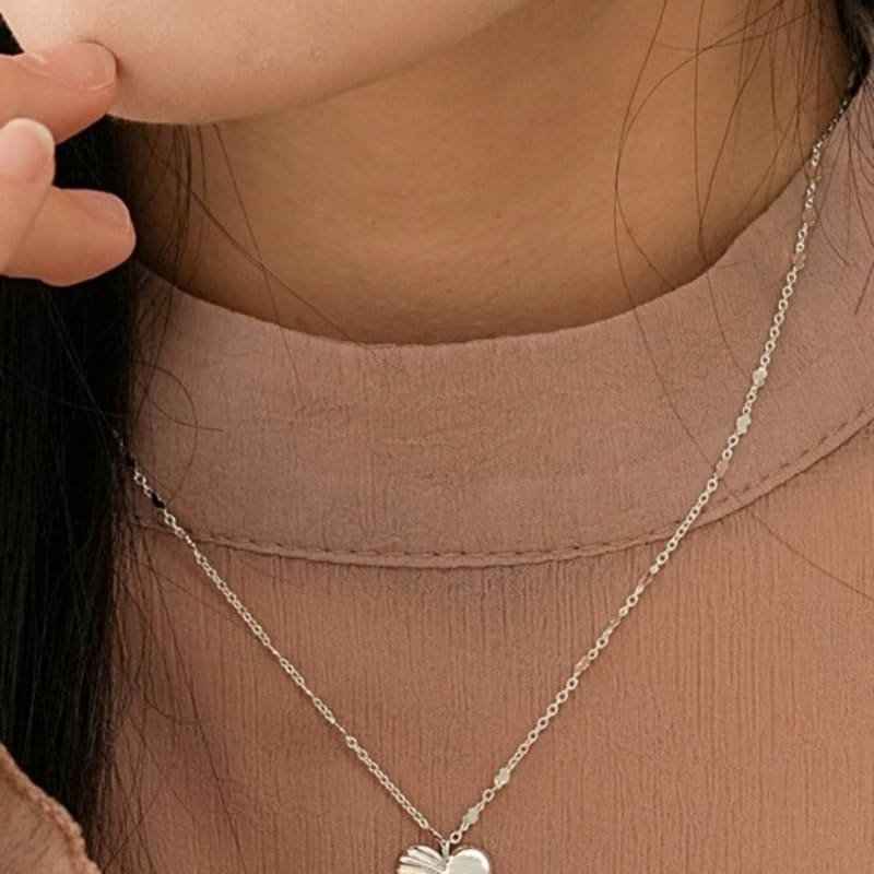 BELLOOGGI Frill heart necklace(40cm)