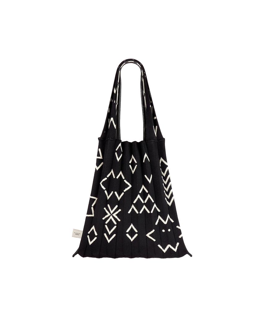 Pleatsmama [Rebranding Edition] Shoulder Bag Black