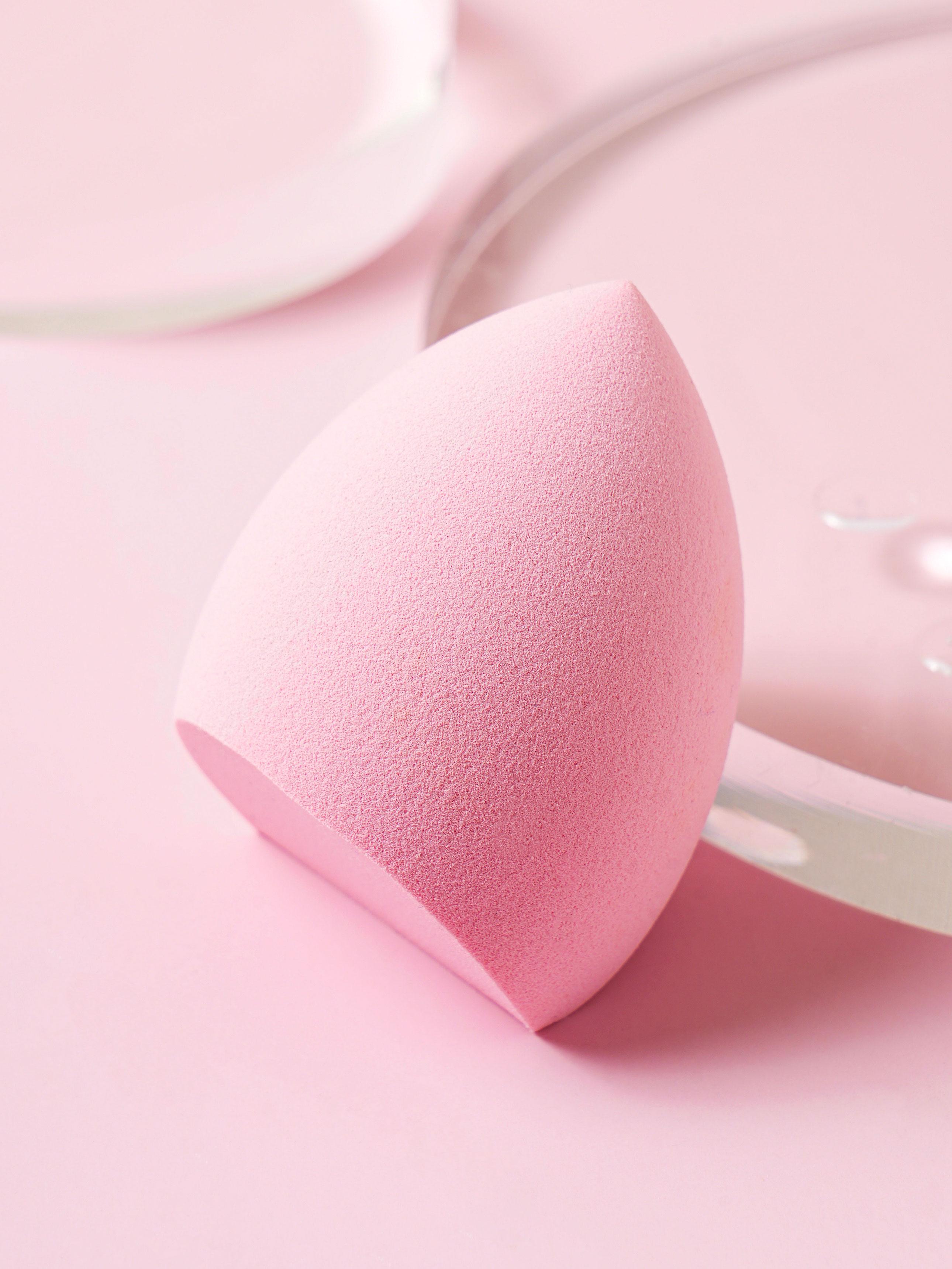 Teardrop Cut Makeup Puff 1ea