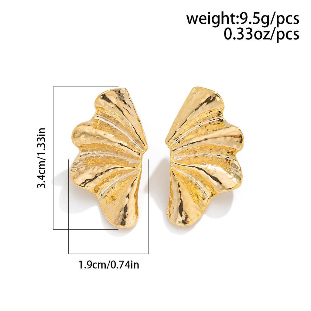 Exaggerated Metal Ginkgo Leaf Stud Earrings - Trendy Shell Texture for Sweet and Cool Girl Style