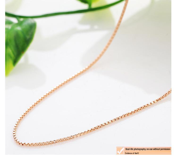 

Корейское ожерелье с подвеской в виде лисы из микробриллиантов и камнями гибискуса - Милая и простая цепочка на ключицу