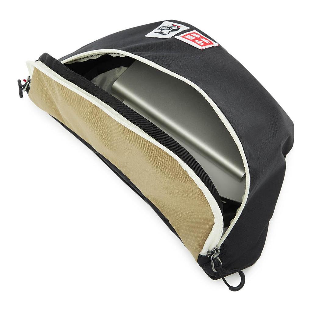 New LiNing CHUMS Collaboration Nylon Sling Bag Unisex Seaweed Umber ABDV075-2