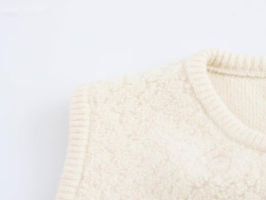 2025 Spring Women's European & American Fashion Double-Breasted Round Neck Sleeveless Knit Vest