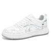 Fashionable Presbyopia Casual Sports Shoes Men's Low Cut Design Men's Skateboarding Shoes Thick Soled Sports Shoes