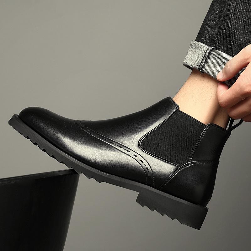 British Retro Martin Bullock High-top Carved Men's Trend Casual Leather Shoes Platform Leather Boots