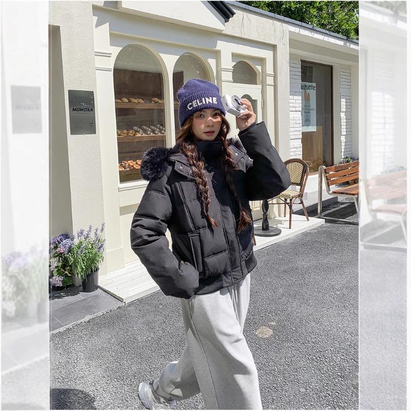 Winter Big Fur Collar Hooded Short Down Cotton Cotton Jacket for Women, Thin and Warm Small Cotton-padded Jacket