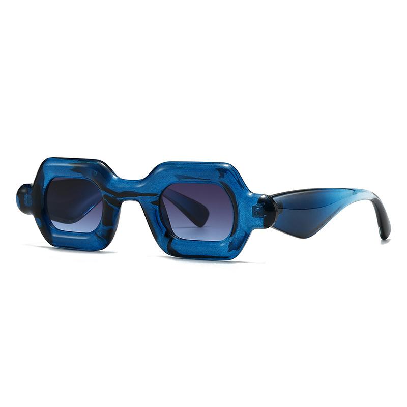  NEW Punk Square Sunglasses Women Men Y2K Hip Hop Gradient Frame Luxury Holiday Sun Glasses Unisex Shades Beach Eyewear