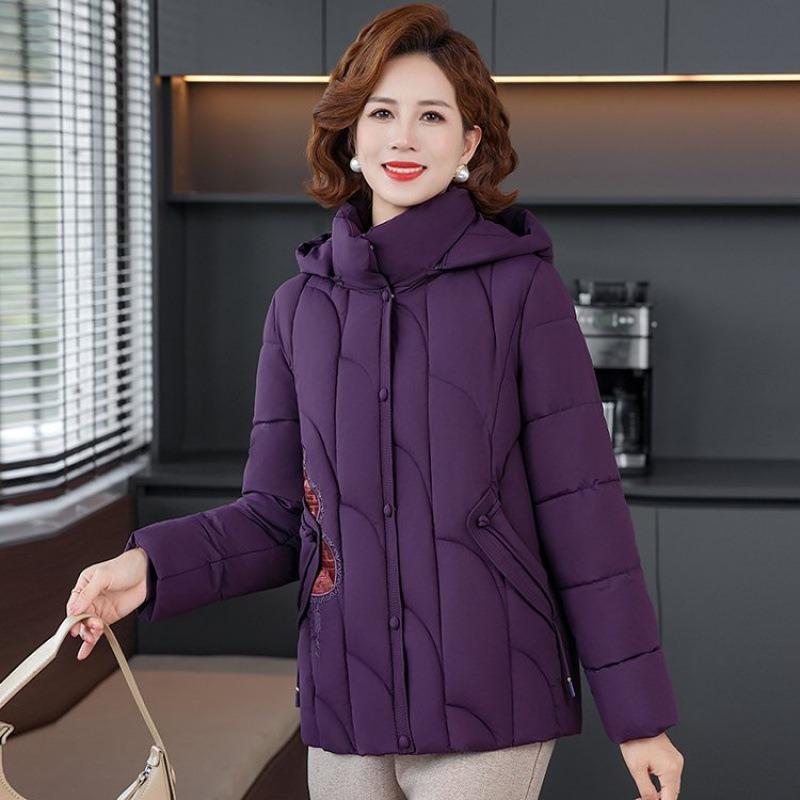 Mom winter padded jacket medium and old women's padded jacket short padded jacket warm embroidered flower women's top winter