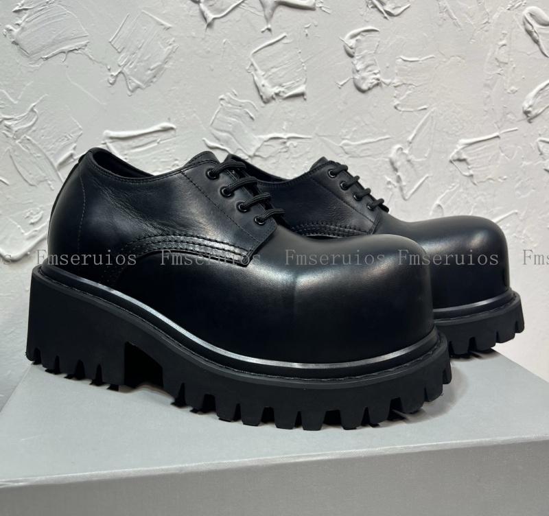 

Men Fashion Loafers Black Genuine Leather Round Toe Flat Shoes Thick Sole Big Toe Cap Casual Simple Design High Quality Shoes 39