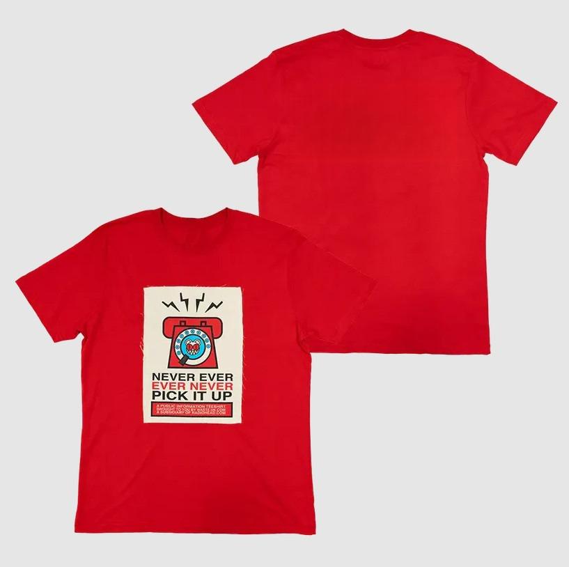 Never Pick It Up Meme Phone TShirt Retro Design with Humorous Warning Text for Meme Enthusiasts and Subculture Humor Fans