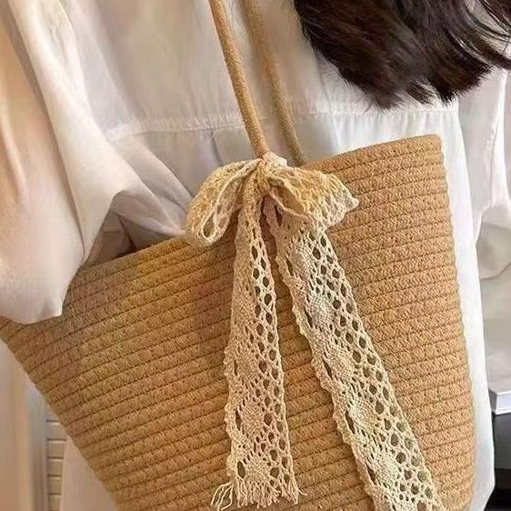 Nordic Straw Woven Beach Tote: Large Capacity, Summer Versatile, Single Shoulder Bag for Seaside Vacations
