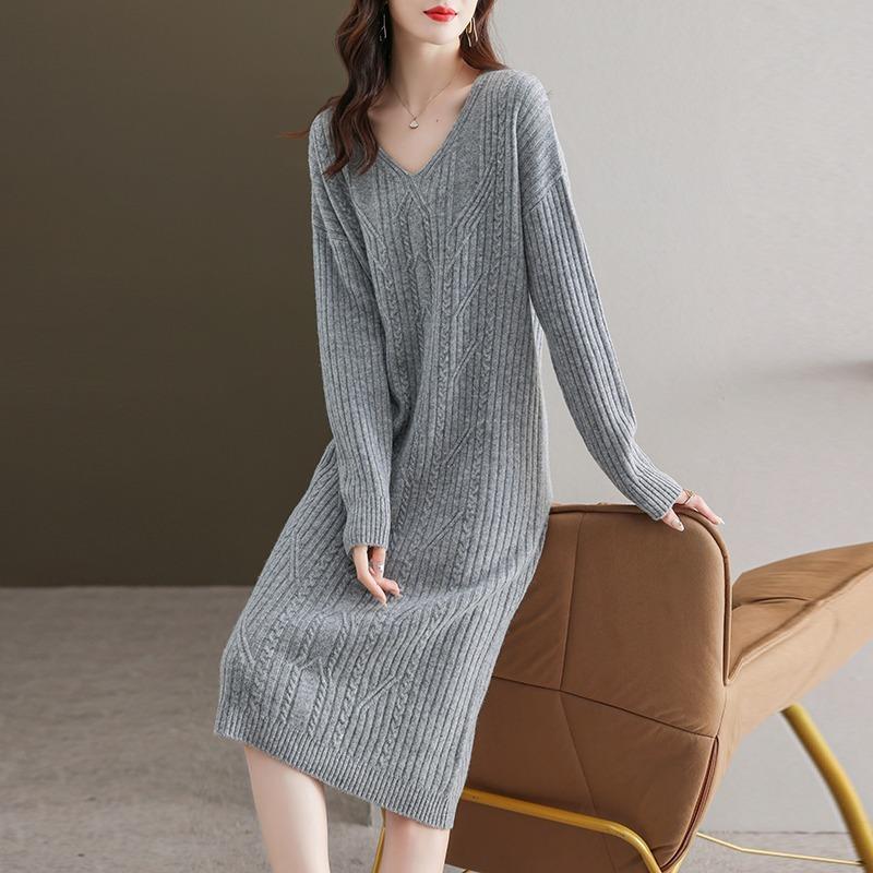 Herbst- und Winterkleid Damen lang knielang lässiger Pulloverrock neu mit Mantel mit gestricktem Unterrock