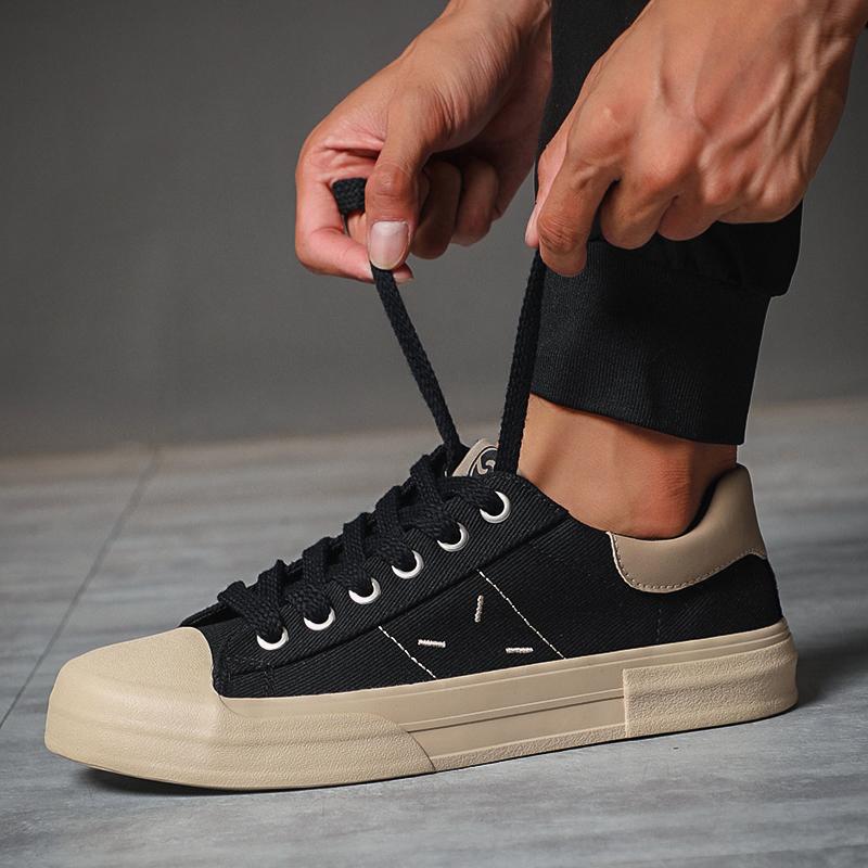 Fashion Men Casual Shoes Classic Vulcanized Sneakers Men's Canvas Shoes Couple Casual Shoes Low Top Flats Shoes Retro Shoes SS25851