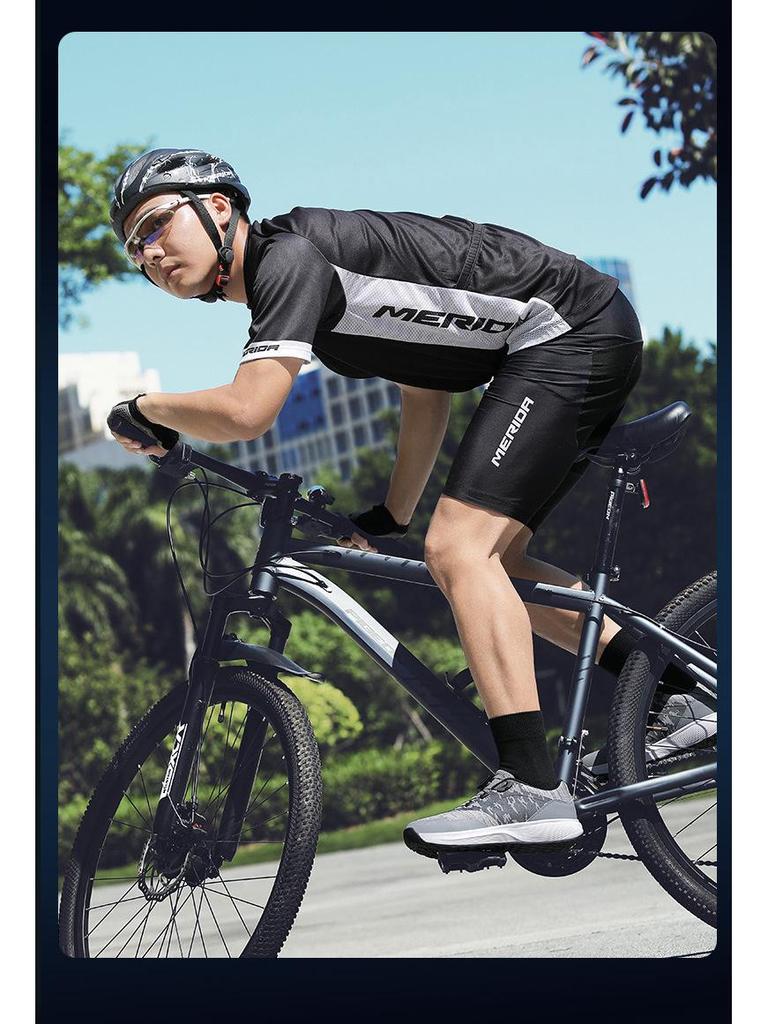 Q8 Professional Non-Slip, Wear-Resistant Cycling Shoes for Large Sizes - Exclusively Designed for Outdoor Use