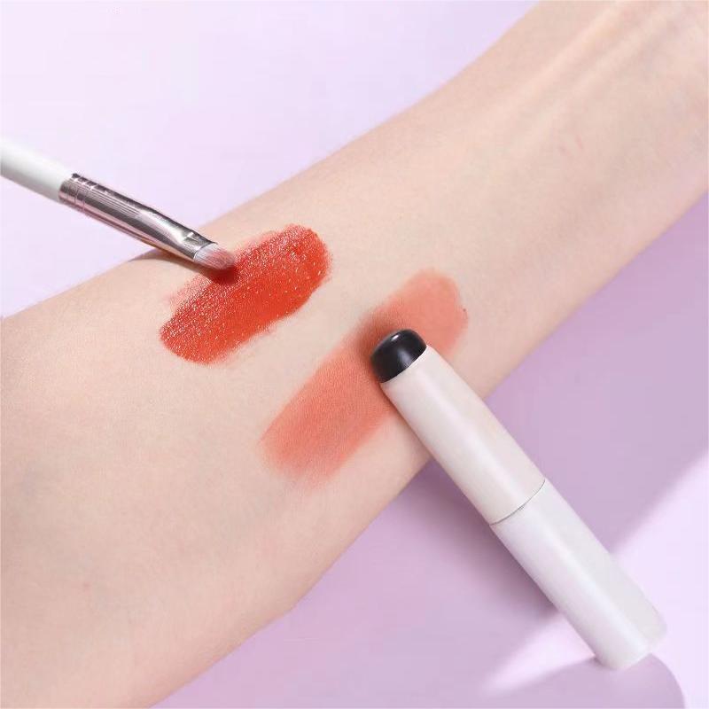 Silikónový uhlový korektorový štetec ako končeky prstov Q Mäkký prenosný okrúhly štetec na make-up štetec na pery Štetec na pery
