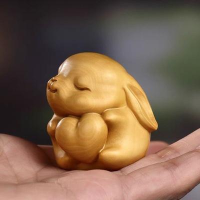 Holzschnitzerei Tierkreiszeichen Hase Figuren Mini Niedlich Liebe Hase Schreibtischornament Wohnungsdekoration Geburtstag/Neujahrsgeschenk
