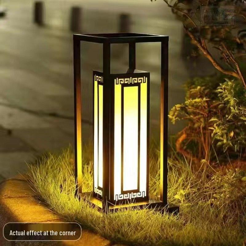 Waterproof Outdoor Retro Chinese Style Garden Lawn Light