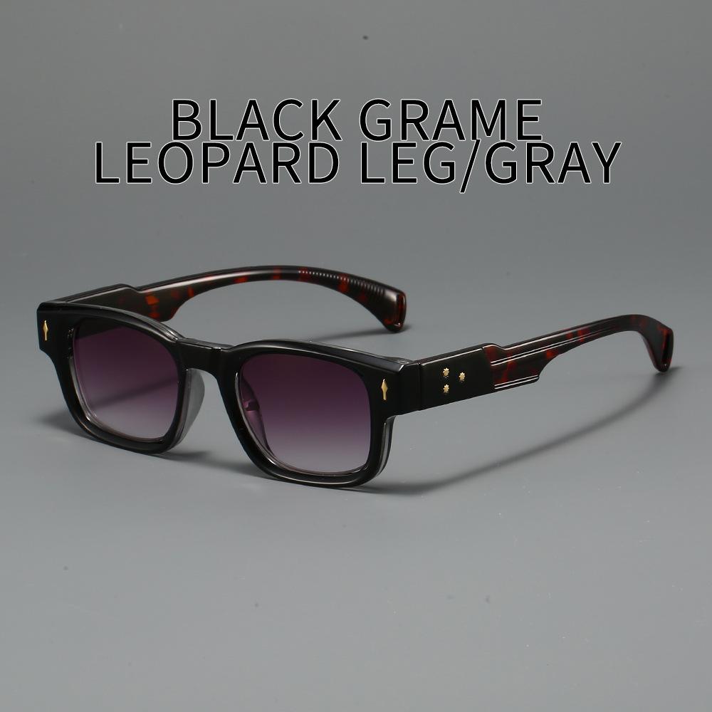 New Fashionable HD Square Frame Men's Reading Glasses Retro Outdoor Neutral High Quality Multi Color Anti Blue Light Glasses
