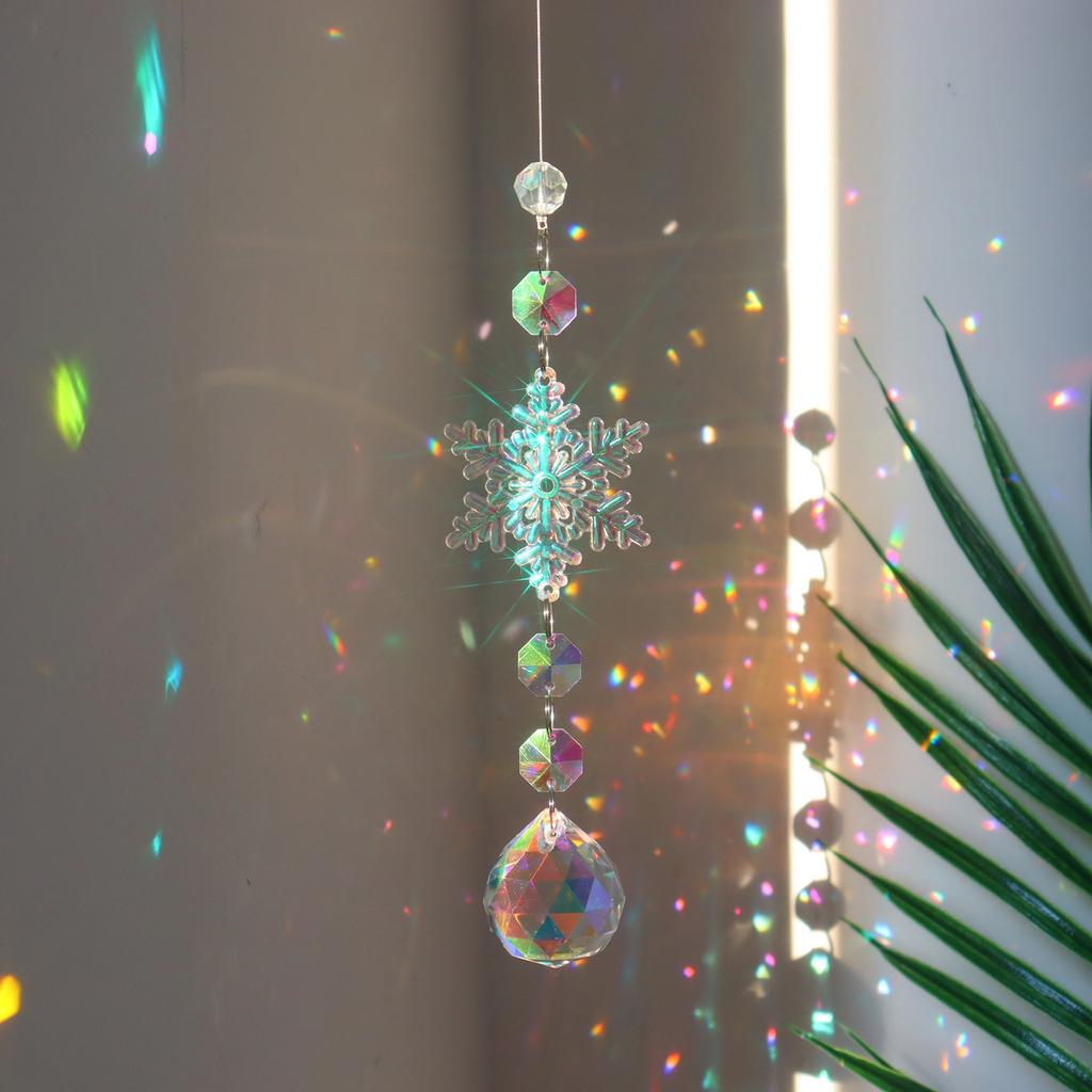 Crystal Suncatcher Decorated with Glittering Diamond Drops Pendants Prisms Snowflake Crystal Suncatcher Decor