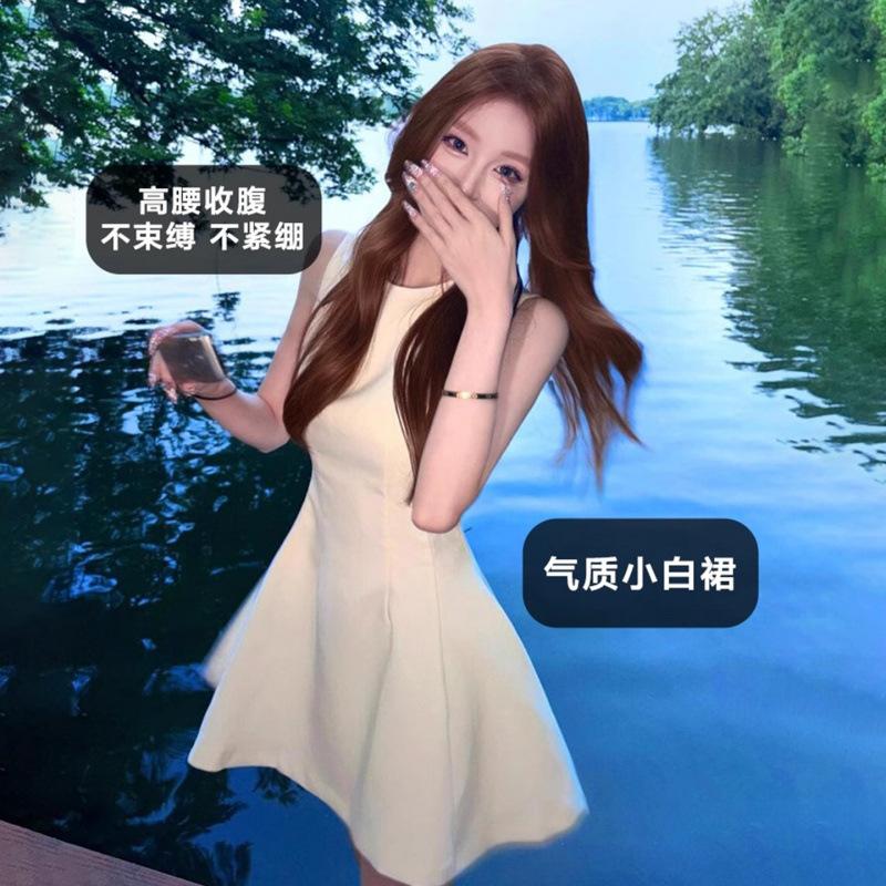 Small temperament sleeveless waist dress for women's years! Summer a-word French style short vest skirt