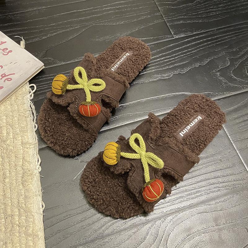 Fashion and versatile casual warm cotton slippers for women in the autumn and winter of 2025, new milk huhu warm huhu outer wear Mao Mao shoes