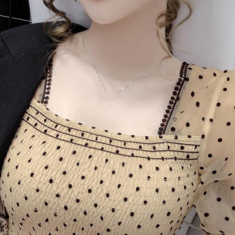 Síťované šití Vlnkový top Dámský zkrácený top Čtvercový výstřih Šifonová košile Elastické stažení vzadu Temperamentní Vílí styl Léto