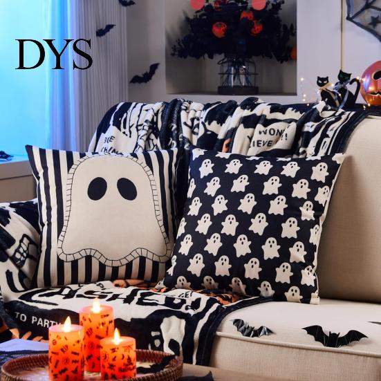 Ghost Print Throw Pillow Covers Halloween Cushion Cover, Retro Pumpkin Case, 18x18 Party Room Decor Inch Washable Cover for Sofa Couch Bed Breathable