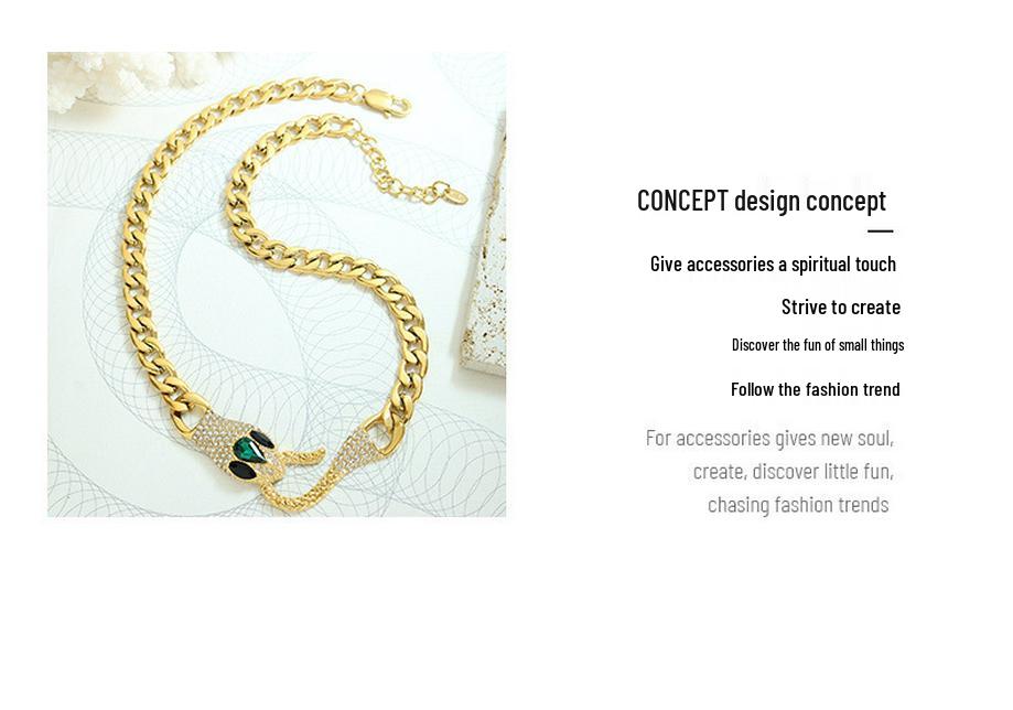 Colorfast High Street Hip Hop Style Zircon Snake Head Necklace