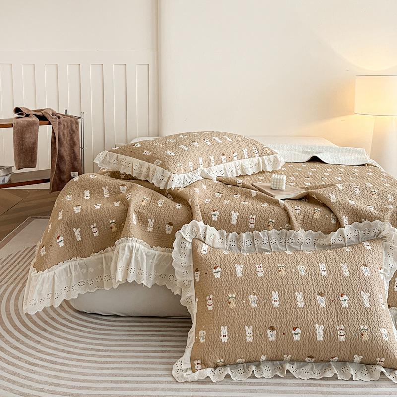 Korean Style Thickened All-Cotton Lace Bedspread Set (1.8m)