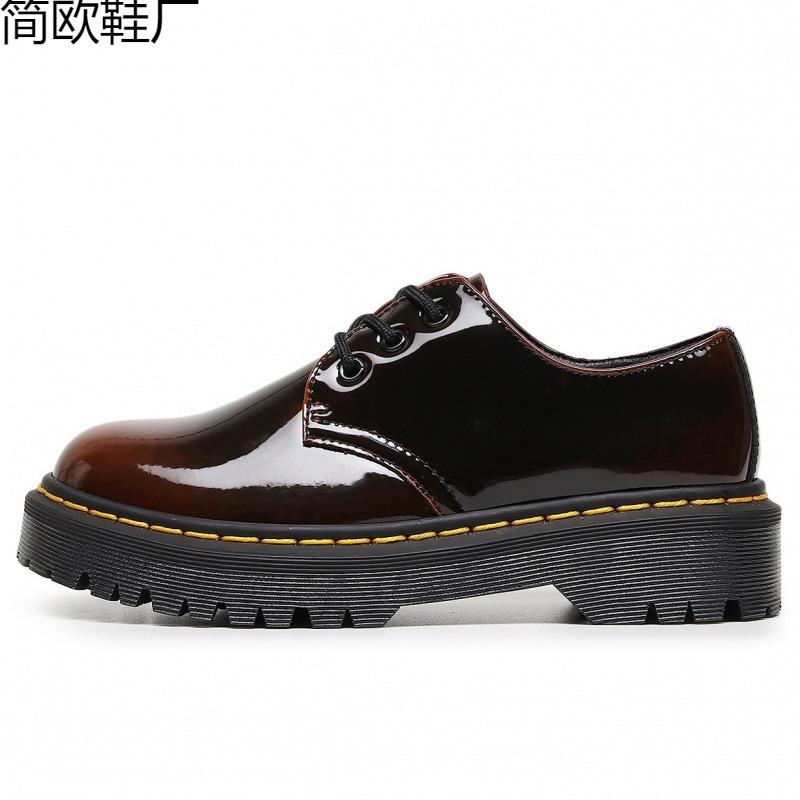 1 thick bottom hole small leather shoes female, low top leather discoloration red round head casual student medium thick loose
