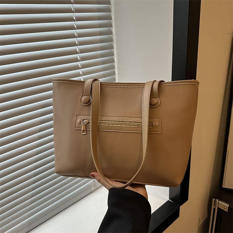 

Premium texture 2025 new ins large-capacity student class tote bag women s retro commuter shoulder handbag